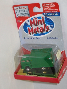 H0 LKW Mini Metals Box Truck