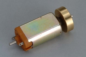 H0 Ersatzteile Motor mit Schwungmasse BR E11/ 109/ 211/ E 42/ 142/ 242/ 180/ 230, etc....................................................