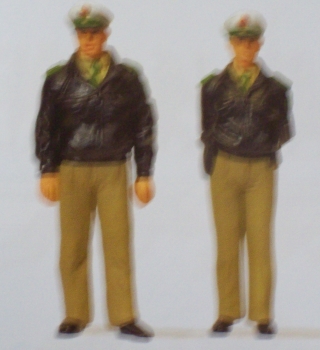 G Figur Polizisten stehend etc.................................................................................................................................................................................................