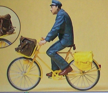 G Figur Postbote auf Fahrrad