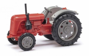 H0 DDR Traktor Famulus, rot, grau, etc...........................