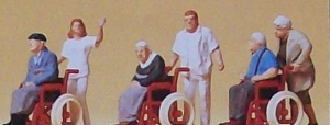 H0 Figur Passanten Rollstühle