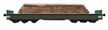 H0 D DR Schwerlastwagen Salmms, 4860, 6A, Bahndienstwagen Bauzug RBD Magdeburg, beladen mit Holzschwellen, grün- schwarz- schwarz, etc.................