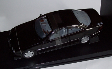 MB CL 600 Schwarz 1: 18