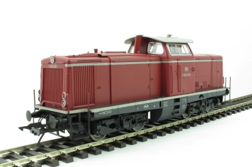 0 D DB Diesellokomotive V100 2363,  4A,  Ep.III, rot, RAL 3004, L=273mm,  etc...............................................................................