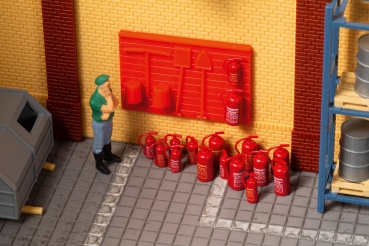 H0/TT Ausstattung  Feuerlöscher 8xgroß, 8xklein