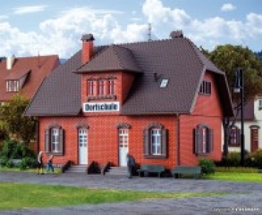 H0 Gebäude BS Kleine Dorfschule, L= 15,7x 12x 13,2cm, etc.........................................................................