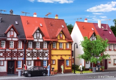 H0 Gebäude BS Wohnhaus Bahnhofstr.13, L= 5,2x 8,2x 13cm, etc.....................................................