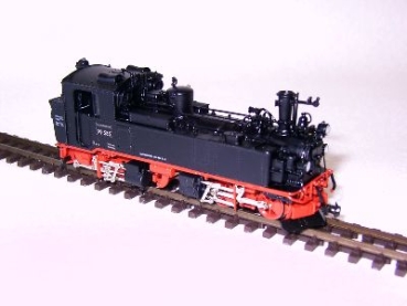 H0e D DR DRG Dampflokomotive sä. IV K, BR 99 585,  Ep.II- III, genieteter Wasserkasten mit Ausschnitt, Dachrauten,  Faulhabermotor