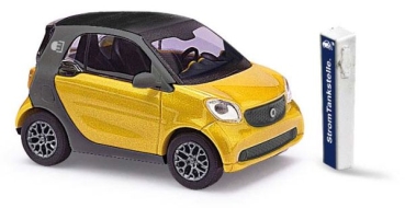 H0 D PKW Smart Fortwo 2014, Electric drive Gold, E- Zapfsäule, etc..............................................................................................