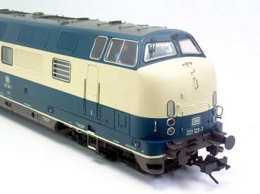 I D DB Diesellokomotive V 221 135 Ep. Ozean Beige