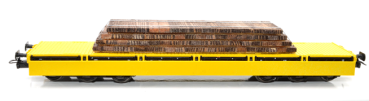 TT D DB Schwerlastwagen Bauart Samms- u, 454, 6A, beladen mit Holzschwellen, gelb- schwarz- schwarz, etc...........
