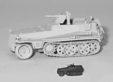 H0 mili D DW Aufklärungs- Schützenpanzer, SdKfz 250/ 5, grau, etc.........................................................................................