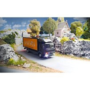 H0 car LKW MB Atego Sixt dig.