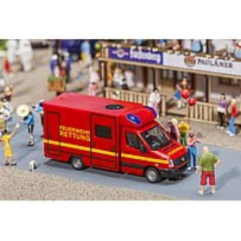 H0 car VW Crafter Feuerwehr-Rettung dig.