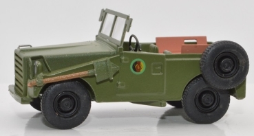 H0 mili Militärfahrzeuge NVA PKW P3 NVA Grenztruppen, 2A, grün, etc..........
