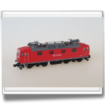 N D DR Elektrolokomotive BR230, 4A, Ep,IV " Knödelpresse ", etc..............................................................................