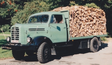H0 D LKW Borgward LKW 4500 Holzlaster beladen mit Schnittholz, 2A,  Ep.III, etc.....................