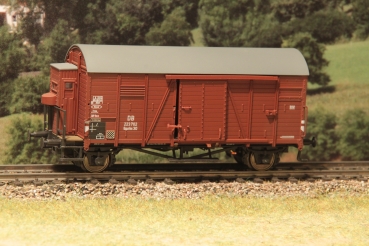 H0 D DB Güterwagen ged., Oppeln, 2A, Ep.III, Bremserhaus, Gleitlager, braun