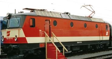 N A ÖBB Elektrolokomotive RH 1044 117, " Schachbrettdesign ", 4A, Ep.IV, R= 2, blutorange/ elfenbein , etc.......................................................