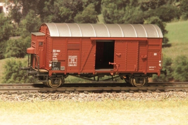 H0 D DB Güterwagen ged., Oppeln, 2A, Ep.III, braun, Bremserhaus, Blechdach, Gleitlager