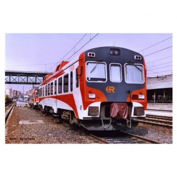 H0 E RENFE Dieseltriebwagen 596, R1, 9- 596- 001- 8, 4A, Ep.V, etc...........................
