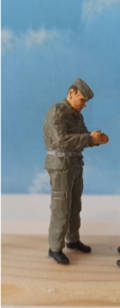 0 mili Figur Soldat Frank gibt Feuer ,40mm