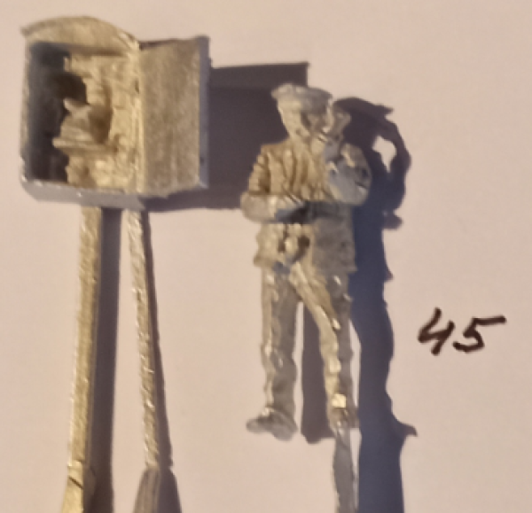0 Figur WM Umbem., Eisenbahner am Streckentelefon, H=40mm, etc..........................................................