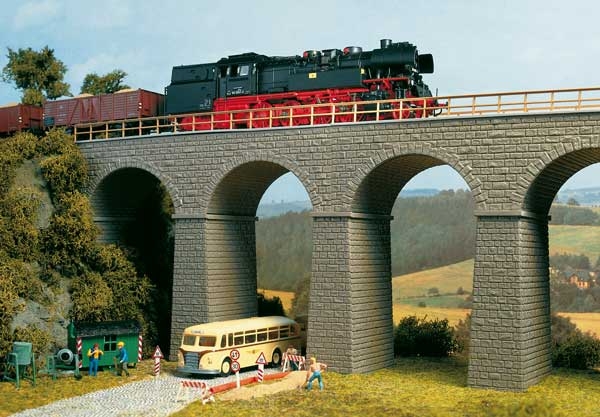 H0 Eisenbahnbrücke