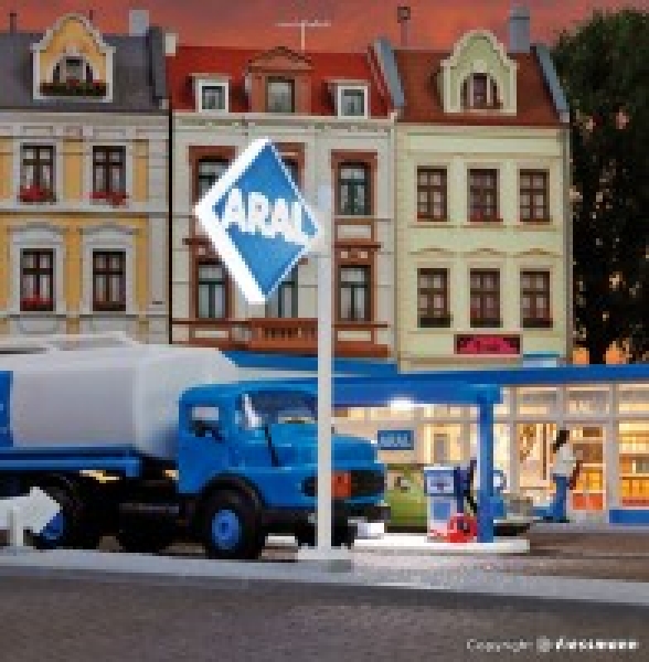 H0 eMotion ARAL-Schild mit LED, L=1,5x 1,5x 1,5cm, H= 5,5cm, etc.....................................................................