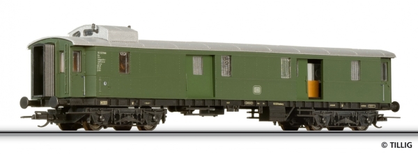 TT D DB Gepäckwagen 4A, grün, etc................................
