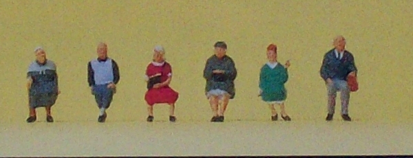 Z Figur Sitzende Reisende etc.....