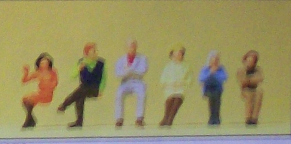 H0 Figur Sitzende Personen