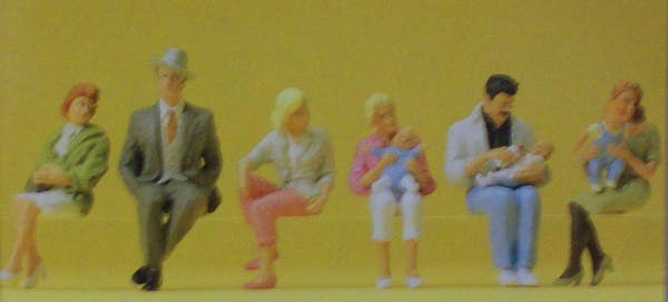 0 Figur Sitzende Personen etc.....