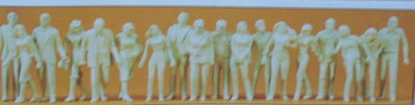 0 Figur BS Passanten unbemalt 18x etc.....