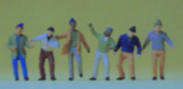 1: 100 Arbeiter etc.....