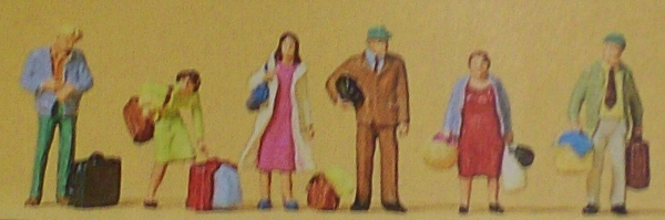 TT Figur Wartende Reisende etc.....