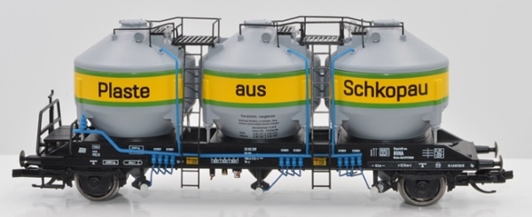 H0 D DR Güterwagen Silowagen Uc- y, Transport von Plaste aus Schkopau, mit Bremserbühne, 2A, Ep.4, etc.........