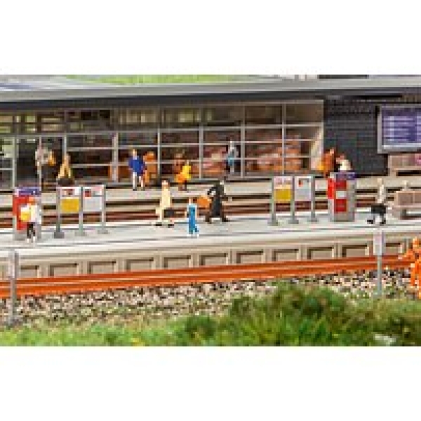 N Bahngebäude Moderner Bahnsteig mit Zubehör, Ep.V, 400x 42x 8,7mm, etc.............................................................