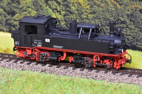 H0 D DR Dampflokomotive BR 99587 , Rekolok Ep.III, Druckluftbremse, Luftbehälter V - Form, Dach Schiebeluke, Kupplung Bügelkupplung