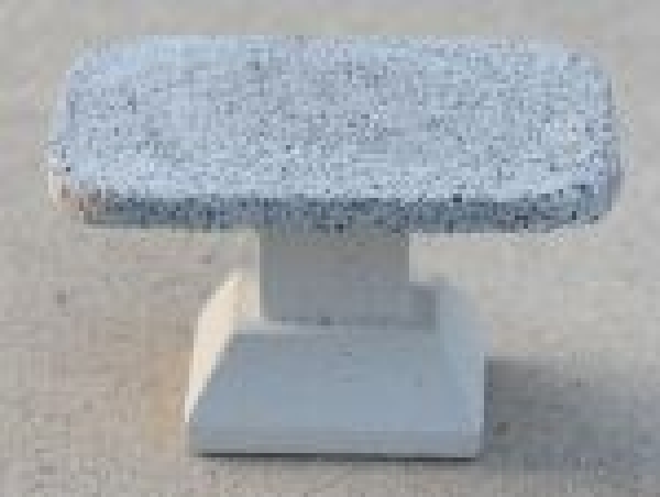 G Tisch oval Beton weiß Fuß rechteck