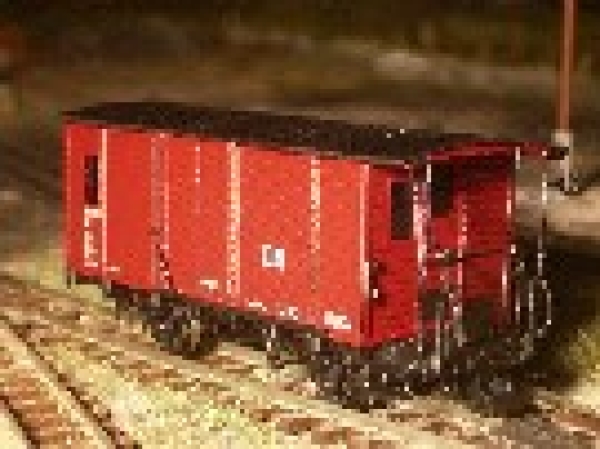H0m Bahnfahrzeuge D DR Gepäckwagen 905-151, 2A, Ep.IV- V, rot, etc......................HSB