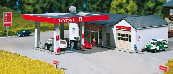 TT Tankstelle