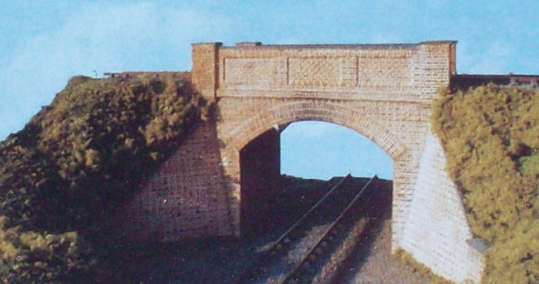 H0 BS Steinbrücke für eingl. Strecke Durchfahrtsbreite 78mm