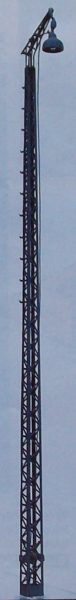 H0 Bahnausstattung BS MS Bahnhofslampe Gittermast, L= 138mm,  unbeleuchtet