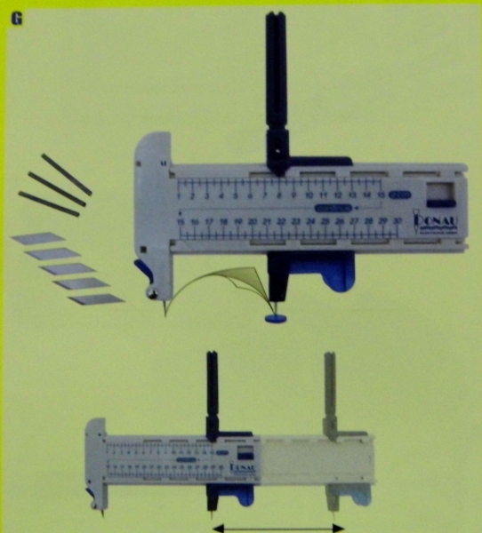 Werkzeug Kreisschneider für Papier, Pappe, Leder, Plastik, Folien,  D= von 10- 300mm, Ersatzklingen 5x, Bleistiftminen St.3x, etc............................................................