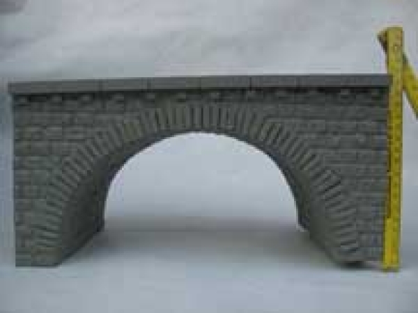 G Steinbogenbrücke 3% St. Höhe 15,5cm Länge 33cm Höhenversatz 1c