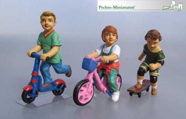 1 22 Eu Figur Kunststoff Kinder Set 2,  3x mit Skateboard, etc....................................