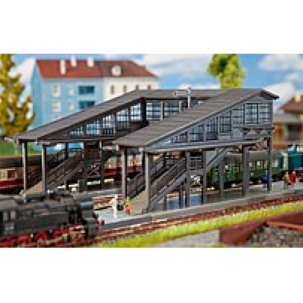 N Bahngebäude Bahnsteigbrücke Radolfzell, Ep.II, 145x 135x 75mm, etc.............................................................................