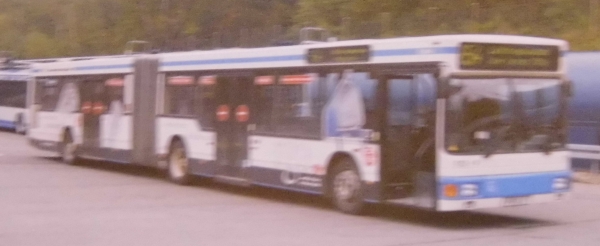 H0 D Bus MAN NL 222 2 ff Niederflurgelenkbus A10 3A türkis